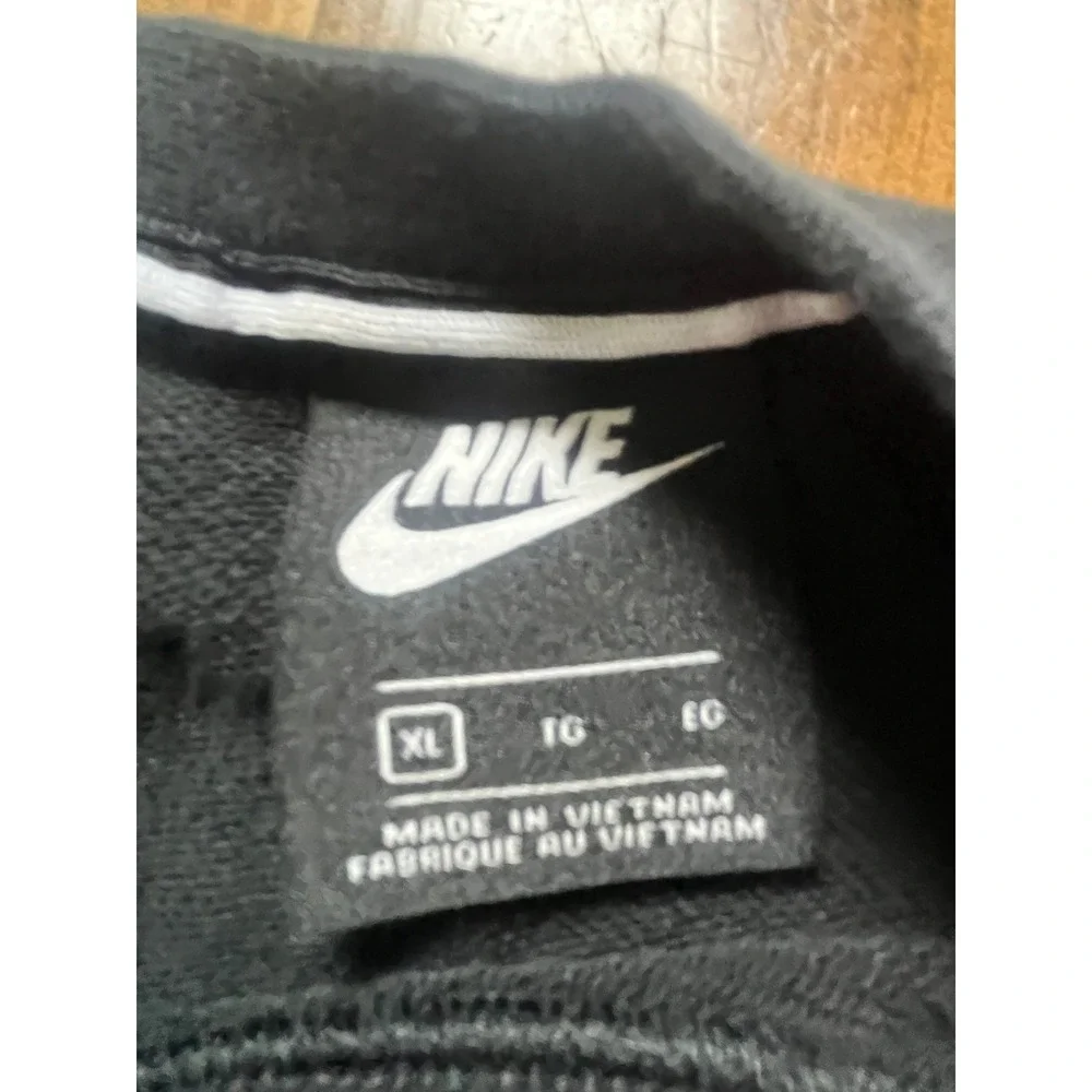 Nike Mens Crewneck Sweatshirt Black Logo Taping Sleeve Swoosh XL Pullover - Picture 4 of 5